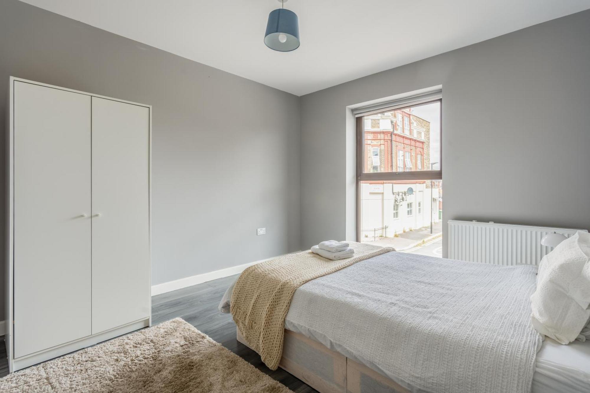 Modern Double Room With Shared Bathroom لندن المظهر الخارجي الصورة